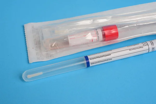 Virüsler için Evrensel Ulaşım Ortamı, Chlamydia, Mycoplasma ve Ureaplasma ve nazofaringeal örnek toplama için solunum virüsünün covid-19