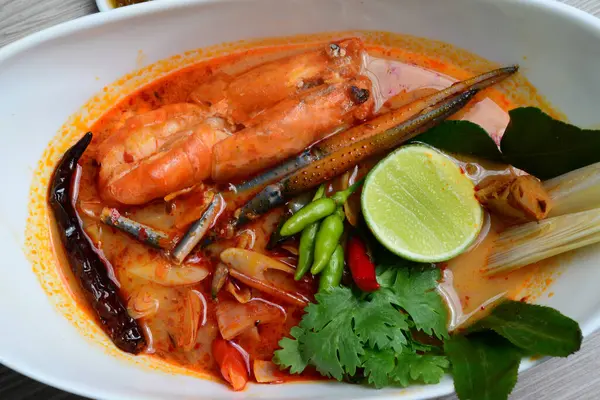 Říční Krevety Pikantní Polévka Thajštině Tom Yum Goong Nebo Tom — Stock fotografie