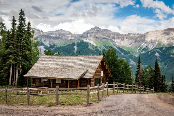 Cabaña de Montaña en Colorado — Foto de Stock