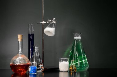Bilim laboratuvar malzemeleri