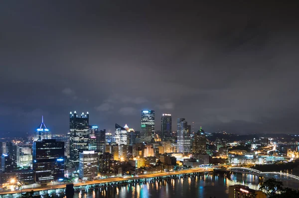 Pittsburg Cityscape at Night — Stock Photo, Image