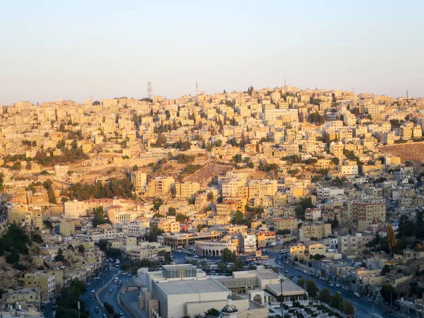 Ammn Cityscape akşam ışık