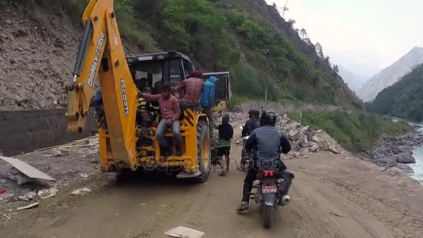 Zona de trabajo del Himalaya Road — Vídeos de Stock