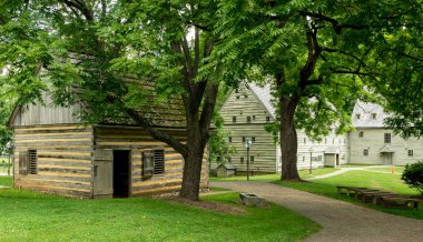 Ephrata Cloister tarihi binalar