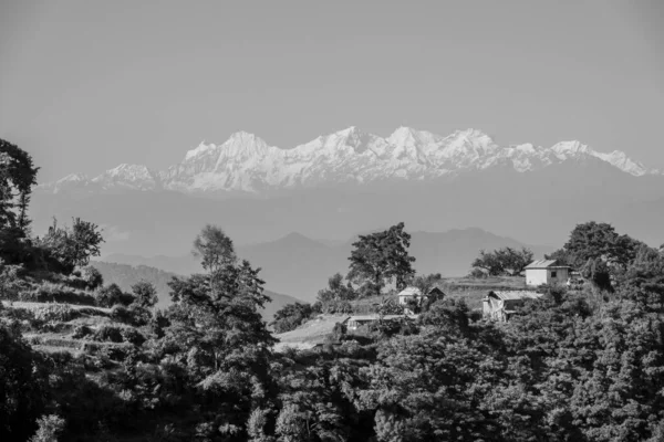 Nepal Deki Himalaya Dağları Nın Arka Planında Planda Bir Kasaba — Stok fotoğraf