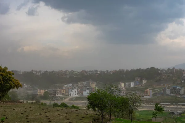 Καταιγίδα Σκόνης Στην Πόλη Κατμαντού Του Νεπάλ Πυκνή Νεφοκάλυψη — Φωτογραφία Αρχείου