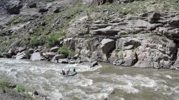 Rafters on the Arkansas River — Stock video