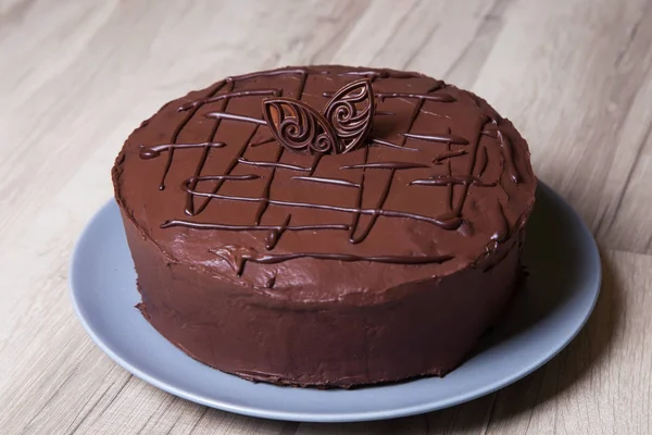 Pastel de chocolate Praga. Hornear en casa . — Foto de Stock