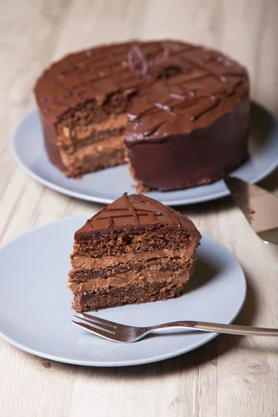 Pastel de chocolate Praga. Hornear en casa . — Foto de Stock