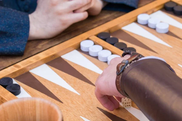 Geleneksel tavla oyunu