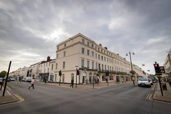 Geçit töreni Royal Leamington Spa