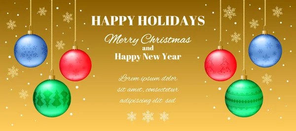 Slavnostní horizontální banner nebo vánoční novoroční přání. Realistické barevné koule na zlatém podkladu. Sněhové vločky a okolí. Můžete napsat vlastní text. Vektorové ilustrace — Stockový vektor