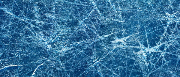 Buz doku üzerinde bir buz pateni pisti, panorama.
