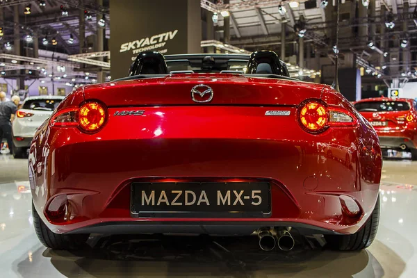 Barcelona, Spanyolország - május 2015-ig: Mazda Mx5 2016 — Stock Fotó