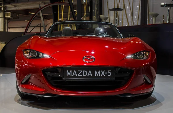 Barcelona, Spanyolország - május 2015-ig: Mazda Mx5 2016 — Stock Fotó