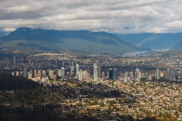 Vancouver Neighbourhoods of Burnaby and Brentwood from the air — Stock Photo, Image
