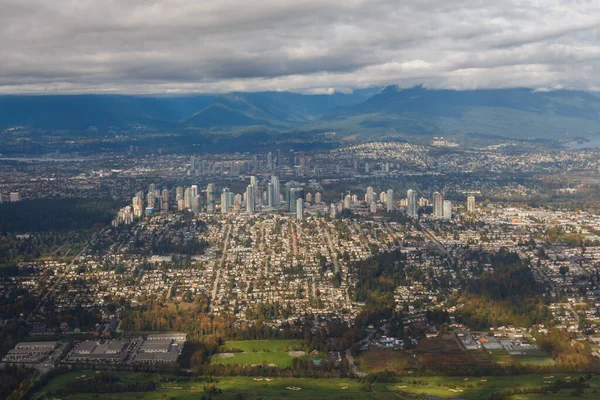 Vancouver Wijken van Burnaby en Brentwood vanuit de lucht — Stockfoto