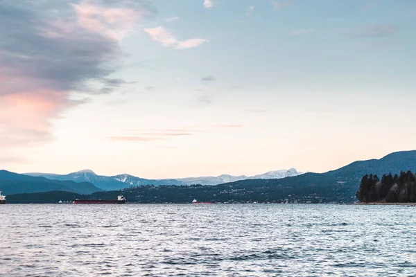 Стэнли Парк около Английского залива в Ванкувере, Канада — стоковое фото