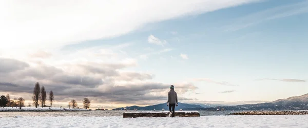 Vancouver beach täckt av snö, Bc, Kanada — Stockfoto