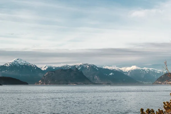 Dağları yakınında Horseshoe Bay West Vancouver, Bc, Kanada — Stok fotoğraf