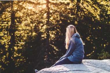 Kız üstüne taş ocağı Rock Kuzey Vancouver, Bc, Kanada