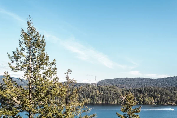 Vista de Belcarra de Pedreira Rock em North Vancouver, BC, Canadá — Fotografia de Stock