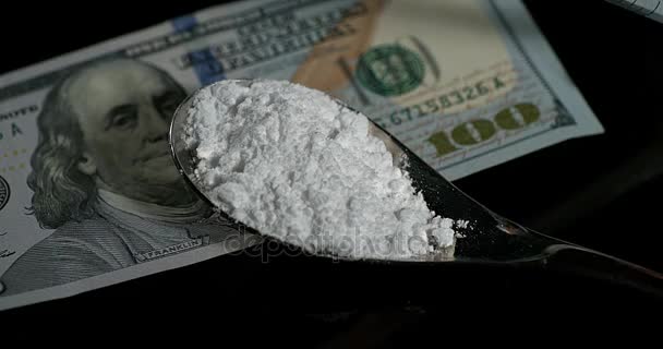 Uang kertas dan Powder Drug — Stok Video