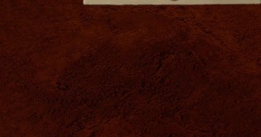 Çikolata Tablet Çikolata tozu üzerinde düşen