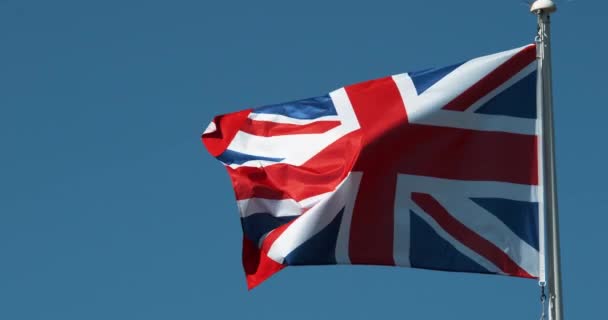 Bandeira Britânica Acenando Vento Câmera Lenta — Vídeo de Stock