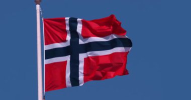 Norveç Bayrağı Rüzgarda Dalgalanıyor, Yavaş Hareket 4k