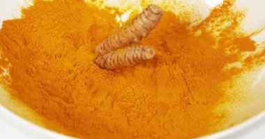 Zerdeçal, sokağa çıkma yasağı, kökler sokağa çıkma yasağı tozu, Hint Baharatı, Yavaş Hareket 4k