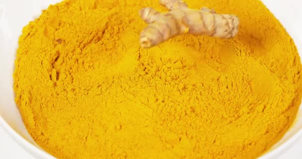 Turmeric Curcuma Longa Root Falling Curcuma Powder Indian Spice Slow — Stock Video