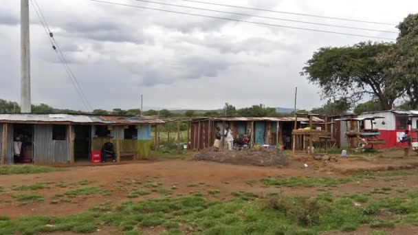 Dorf Auf Dem Weg Von Nairobi Nach Tsavo Park Kenia — Stockvideo