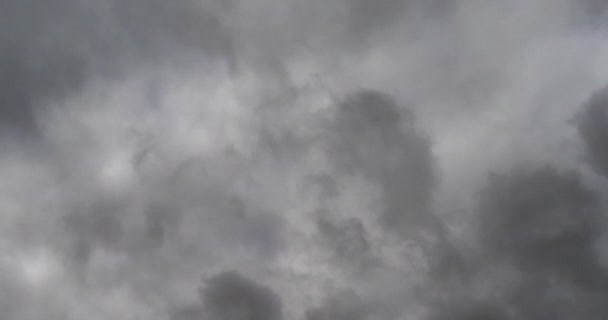 云彩在空中飘扬 诺曼底在法国 时光飞逝4K — 图库视频影像