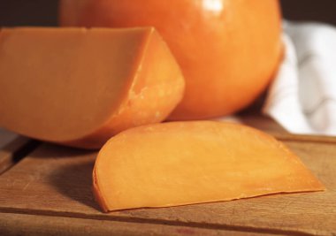 Mimolette.