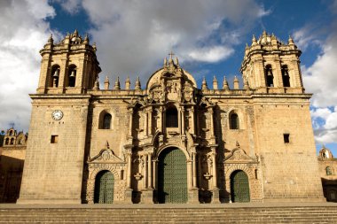 Plaza de Armas 'daki Katedral, Peru' daki Cuzco    