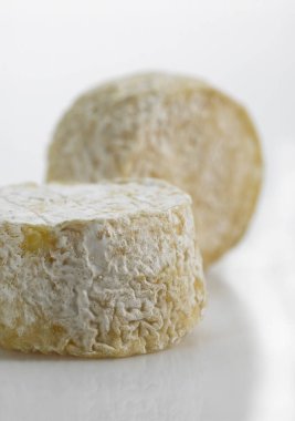 Crottin adında Fransız Peyniri, Keçi sütünden yapılmış peynir  