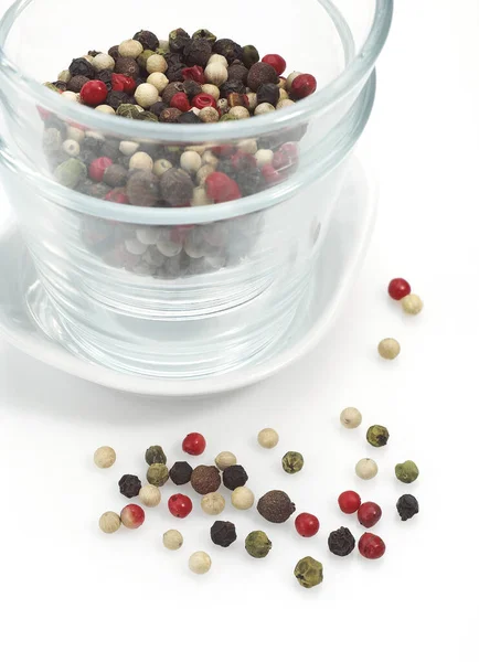 Five Peppercorns Piper Nigrum Černý Zelený Bílý Růžový Jamajský Pepř — Stock fotografie