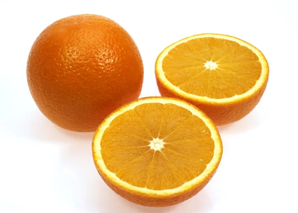 오렌지 엔시스 배경에 대조되는 — 스톡 사진