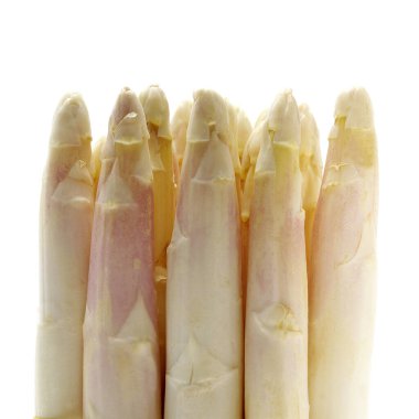 Kuşkonmaz, kuşkonmaz, sebzeler, beyaz arka plana karşı.  