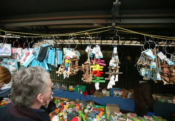 Vogelmarkt Auf Der Ile Cite Paris — Stockfoto