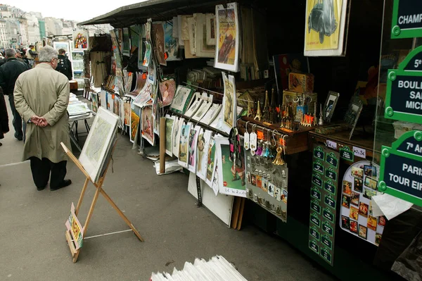 Bouquinistes Près Seine Paris — Photo