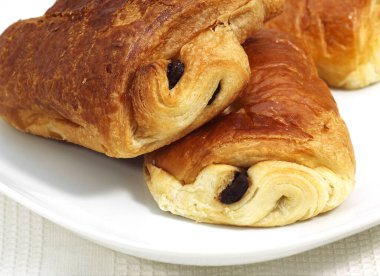 Pain au Chocolat ile tabak    