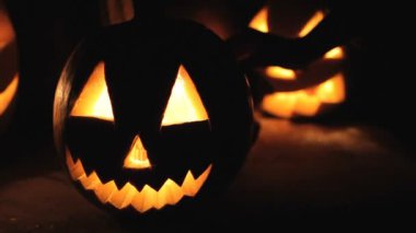 Gece adımları parlayan korkutucu kabak