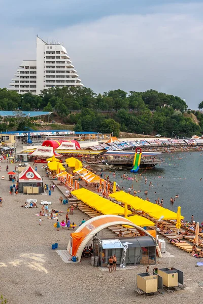 Anapa Ryssland Juli 2017 Malaya Bay Anapa Resort Människor Vilar — Stockfoto