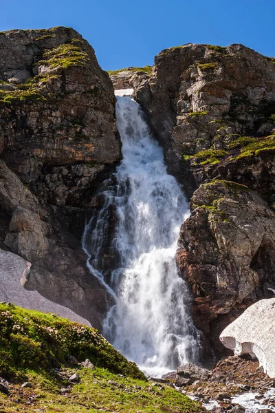 Bela Paisagem Cênica Cachoeira Imeretinskiy Nas Montanhas Cáucaso República Karachai — Fotografia de Stock