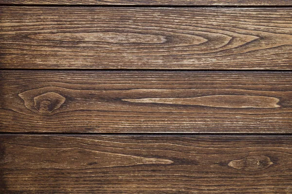 Arka plan koyu renkli ahşap deniz mili ile üç yatay kurulları ve işleme izleri