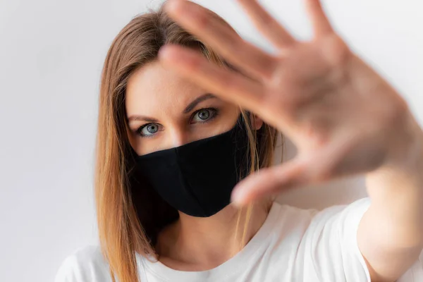 Close Portrait Young Suprpised Woman Black Medical Mask White Shirt — Stock Photo, Image