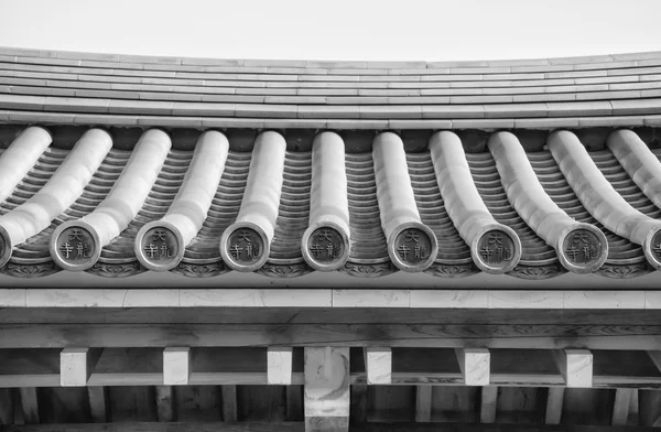 Bela Arquitetura no Templo Kiyomizu-dera Kyoto, Japão (preto e branco ) — Fotografia de Stock