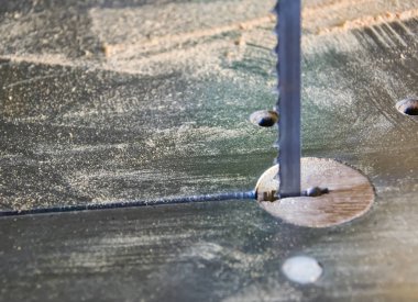 Testere yakın kesme ahşap için